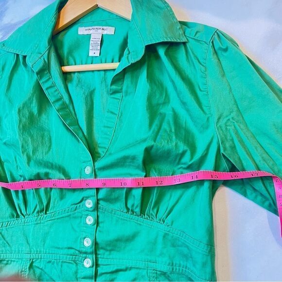 Banana Republic Button down long sleeved shirt - Picture 4 of 5